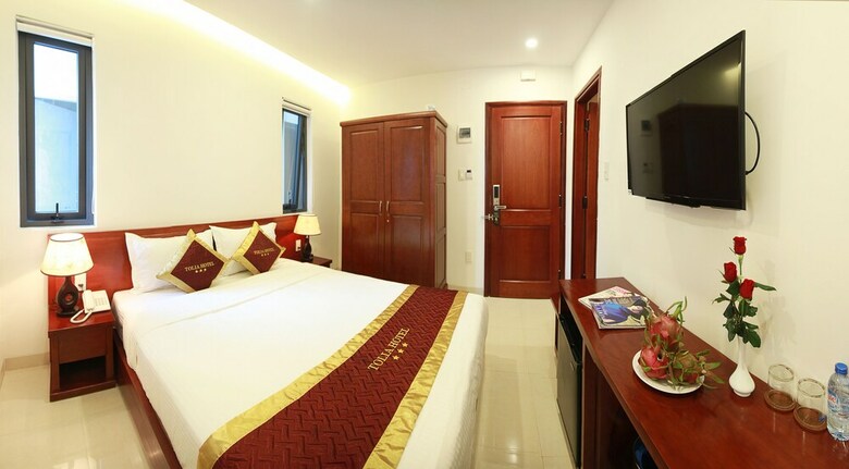 Tolia Hotel