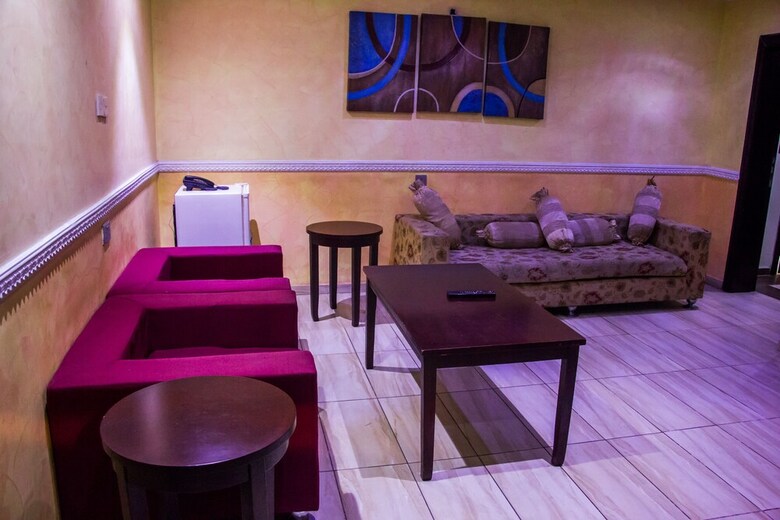 Excel Oriental Hotel And Suites