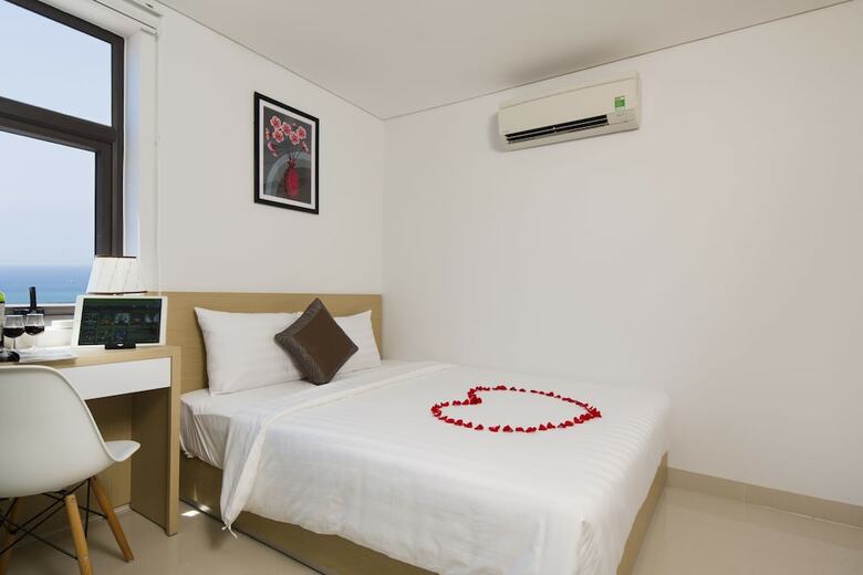 Love Nha Trang Hotel