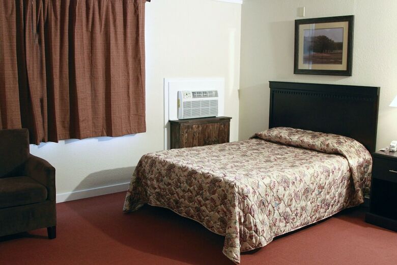 Hotel Carriage House Country Club