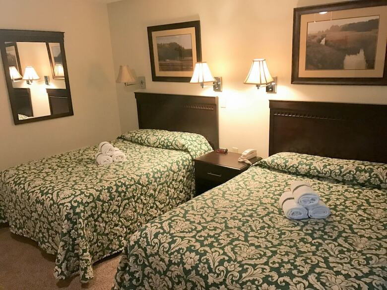 Hotel Carriage House Country Club