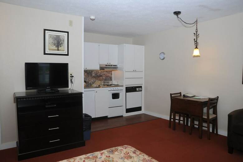 Hotel Carriage House Country Club