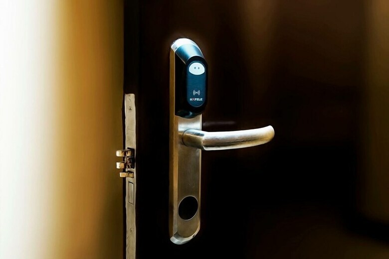Hotel Winzelle Suites
