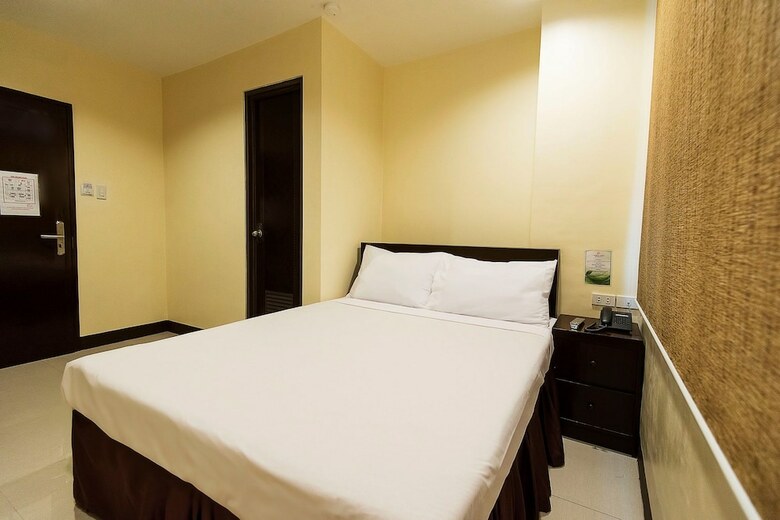 Hotel Winzelle Suites
