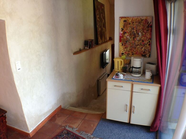 Bed & Breakfast Les Maquinols Estate