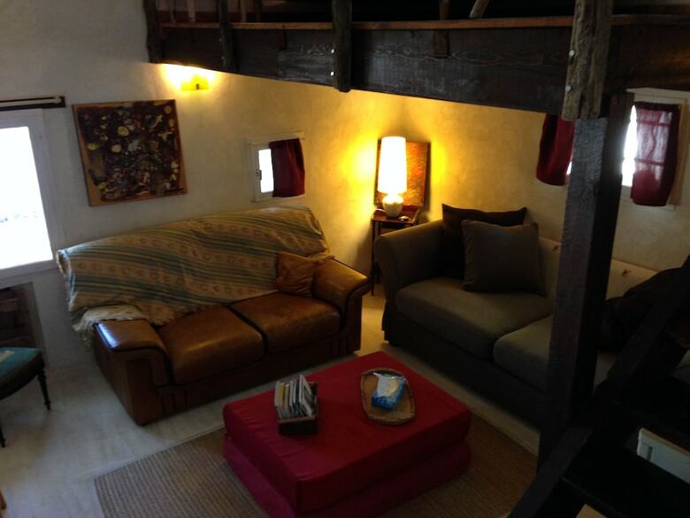 Bed & Breakfast Les Maquinols Estate