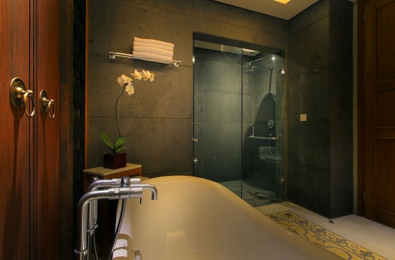 Hotel The Haven Suites Bali Berawa