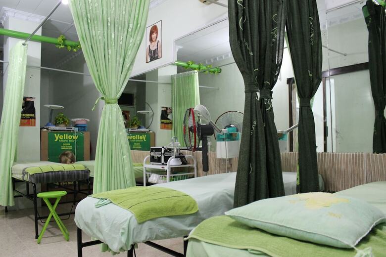 Rene Hotel