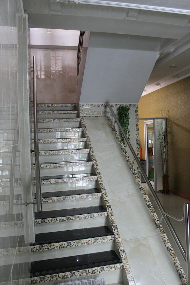 Rene Hotel