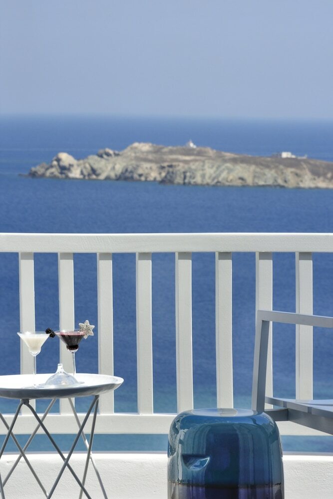 Hotel Myconian Korali