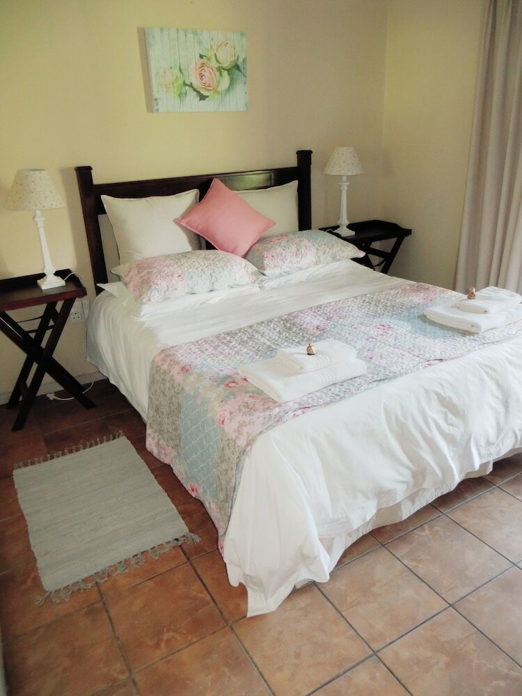 Ash River Lodge B&B