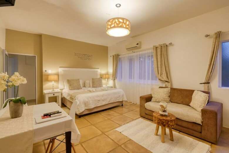 Bed & Breakfast Caza Beach Guesthouse