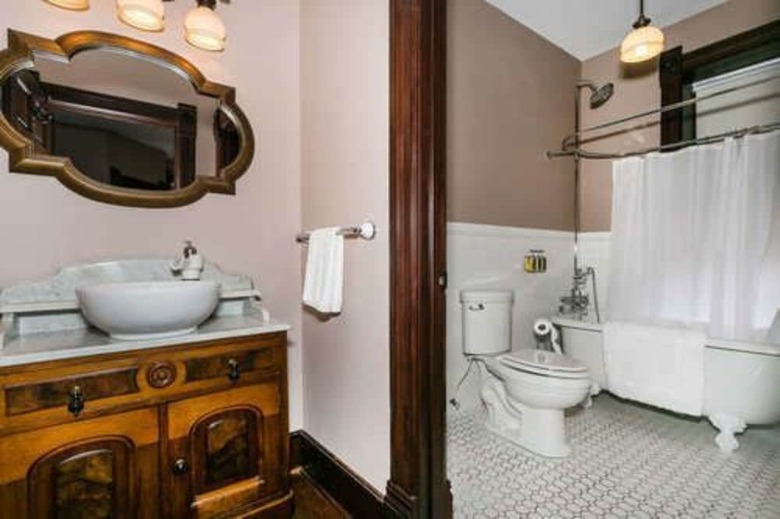 Bed & Breakfast Historic Elgin Hotel