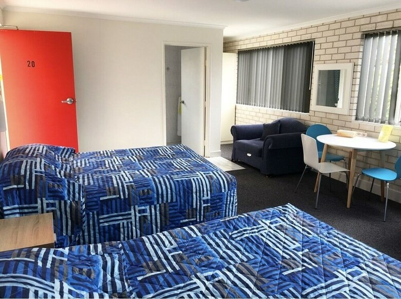 Beach Park Motel