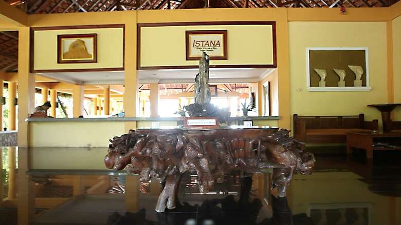 Hotel Istana Pool Villas & Spa