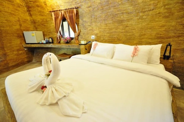 Hotel Theerama Cottage Resort