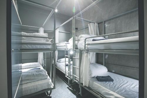 Hostal 2w Bed & Breakfast Bangkok