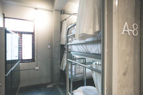 Hostal 2w Bed & Breakfast Bangkok