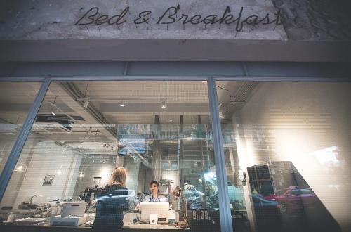 Hostal 2w Bed & Breakfast Bangkok
