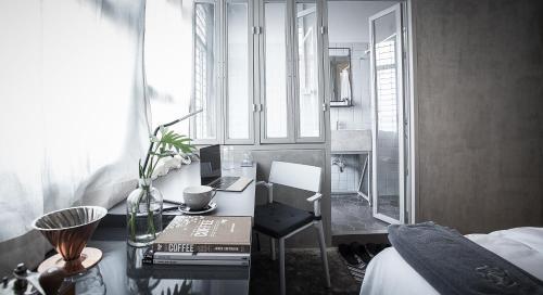 Hostal 2w Bed & Breakfast Bangkok