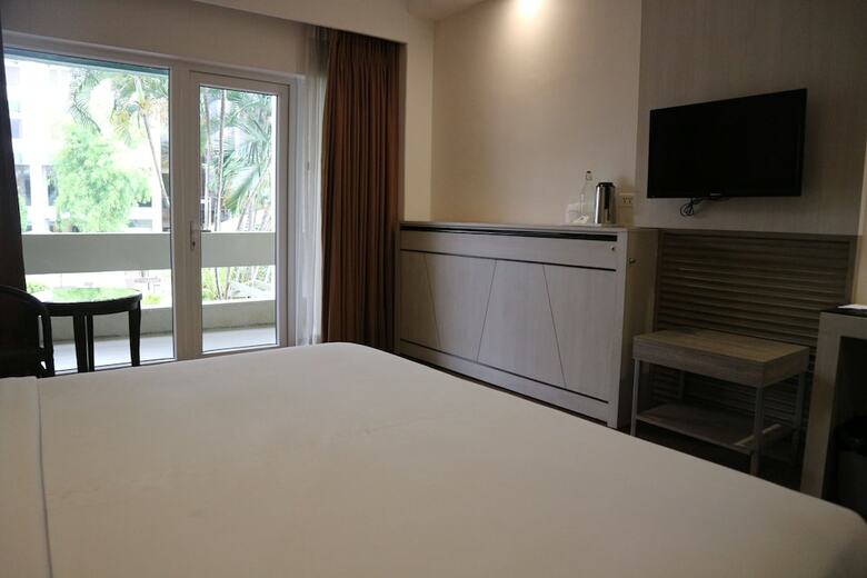 Garden Orchid Hotel