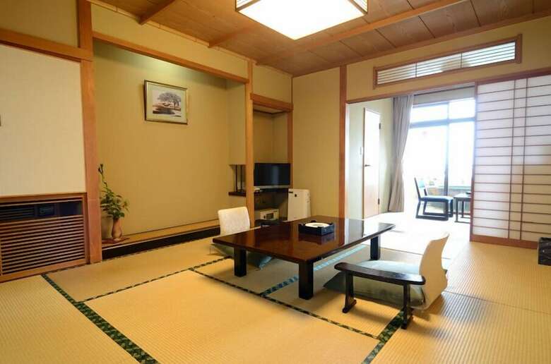 Inatori Toukai Hotel Yuen