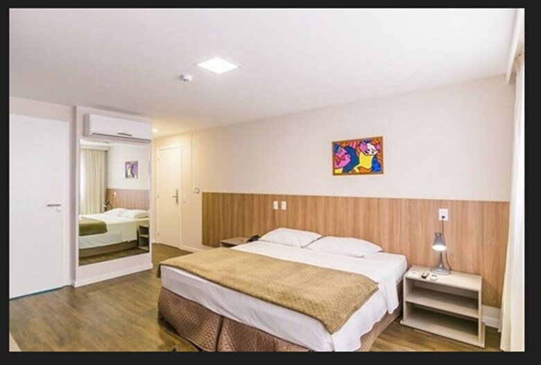Innovare Slim Hotel Itaja�