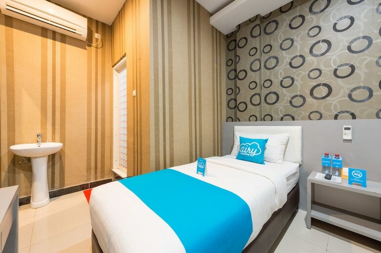 Hotel Airy Tatura Emmy Saelan 33 Palu