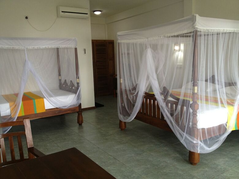 Hotel Aussie Swiss Beach Resort