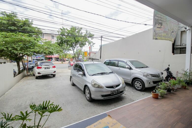 Hotel Airy Damai Mt Haryono 31 Balikpapan