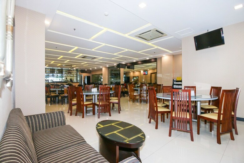 Hotel Airy Sunter Agung Utara Blok A 5b Jakarta