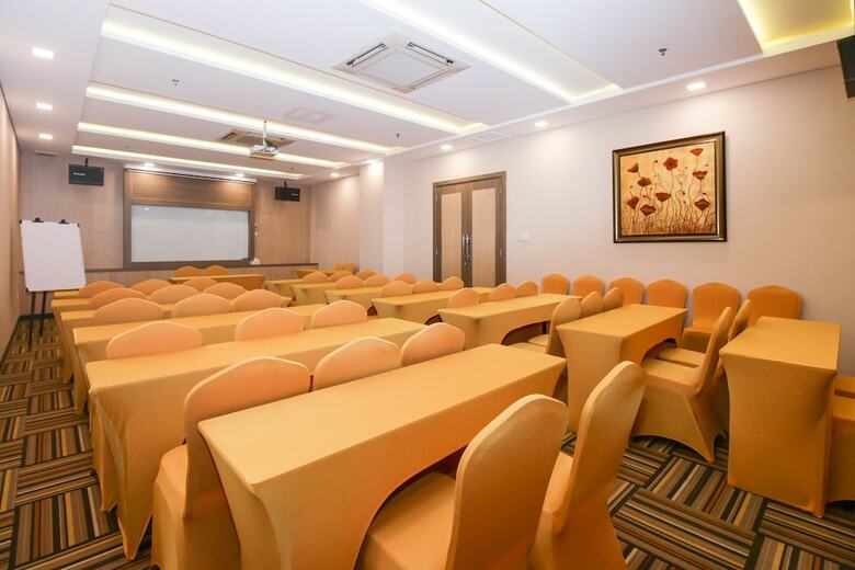 Hotel Airy Sunter Agung Utara Blok A 5b Jakarta