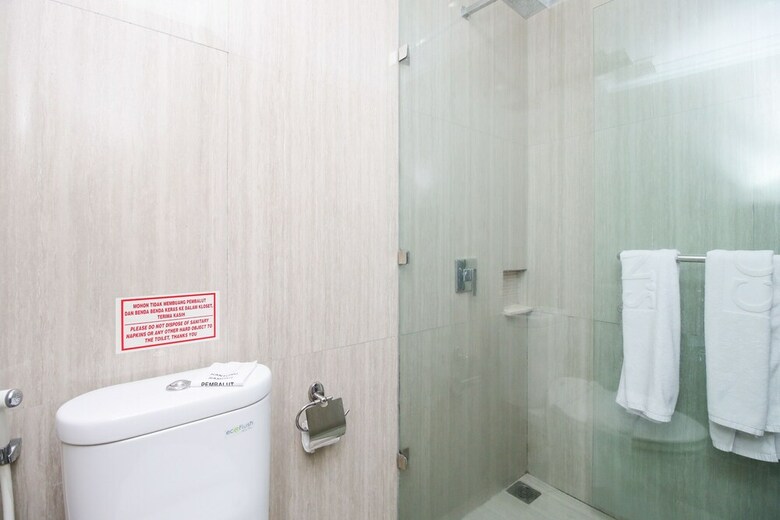 Hotel Airy Sunter Agung Utara Blok A 5b Jakarta