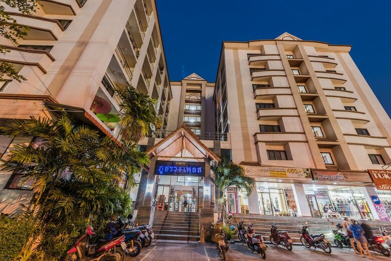 Hotel Phusuang Place