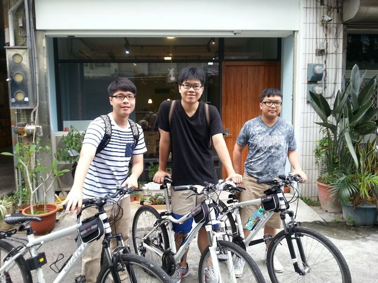 Hostal Puli Center Center Hostel