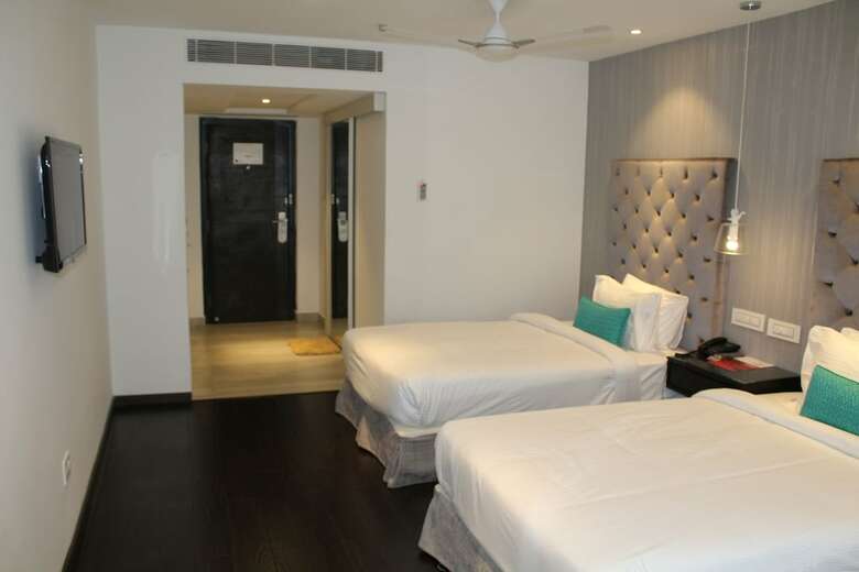 Hotel Deccan Serai