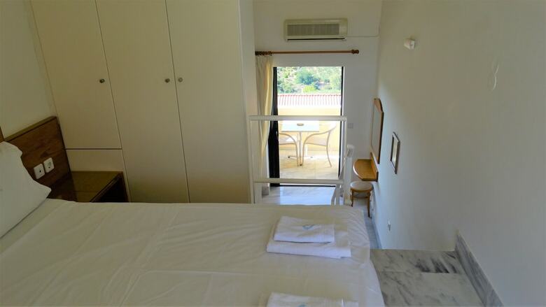 Aparthotel Orestis Hotel Apartments