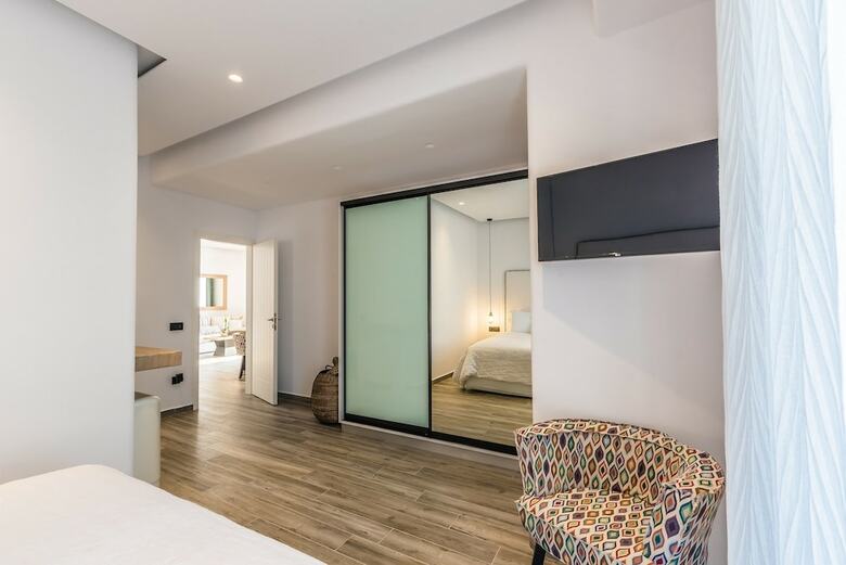 Hotel Portes Mykonos Suites & Villas