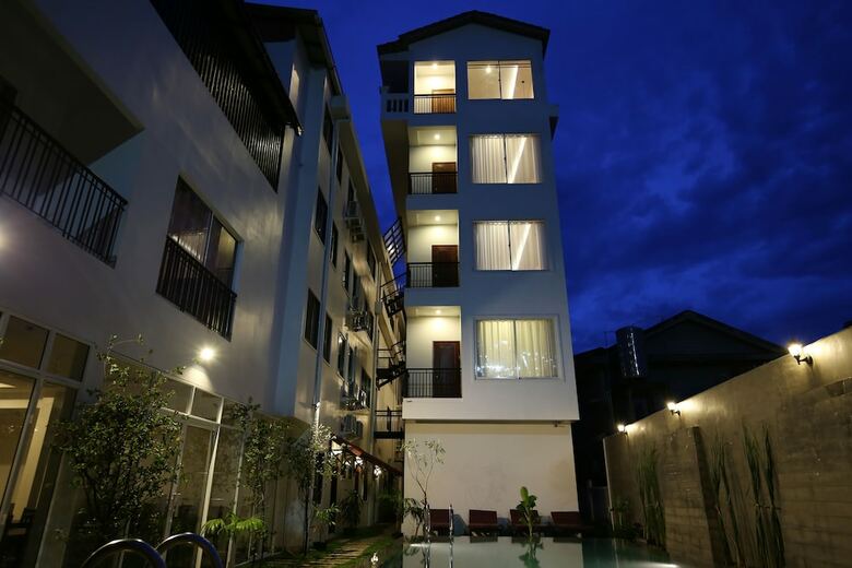Holy Angkor Hotel
