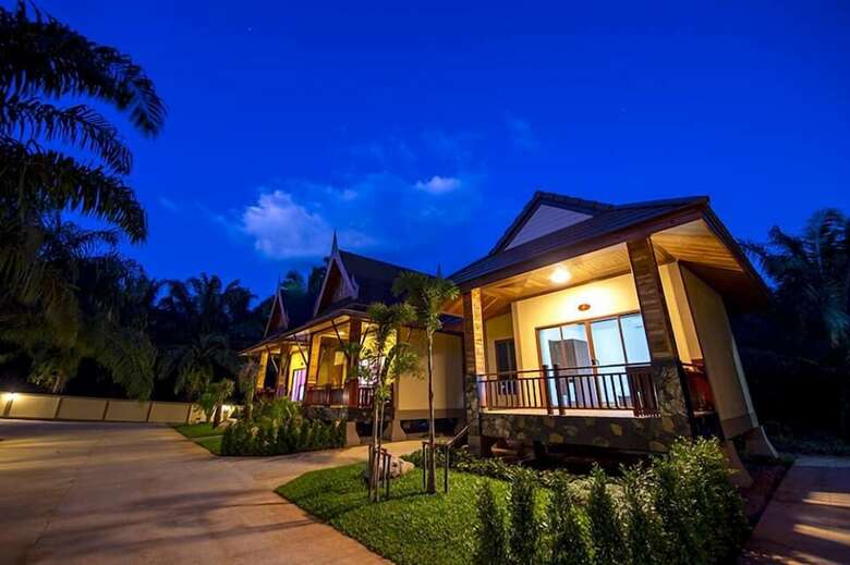 Hotel Dusit Phuphaya Resort