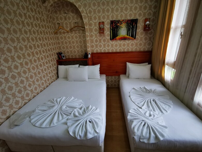 Hotel Otantik Guest House