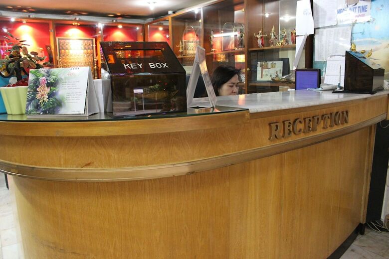 Hotel Sukhumvit Business Inn By Bunk