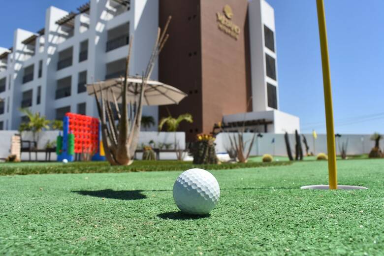 Medano Hotel And Suites