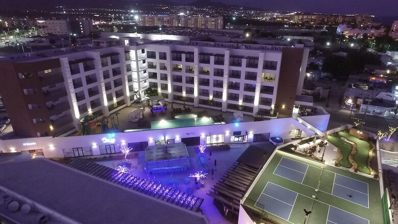 Medano Hotel And Suites