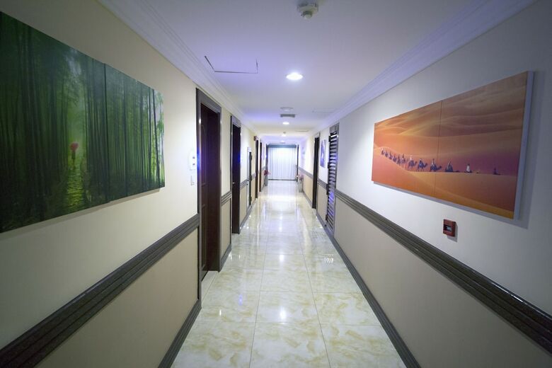 Mariana Hotel