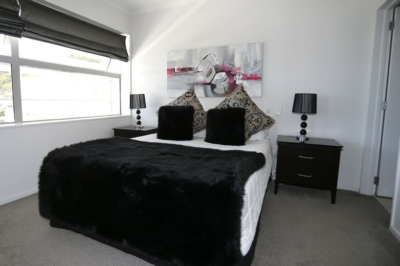 Picton Waterfront Apartments