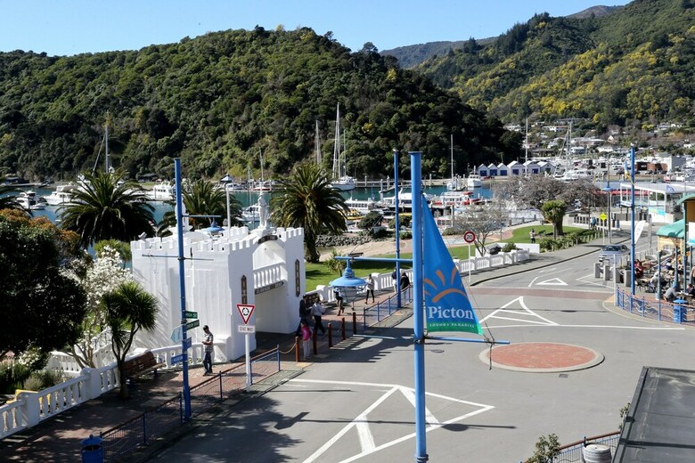 Picton Waterfront Apartments