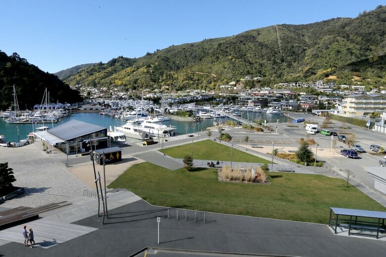Picton Waterfront Apartments