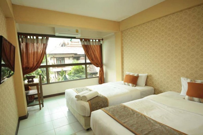 Thana Hotel