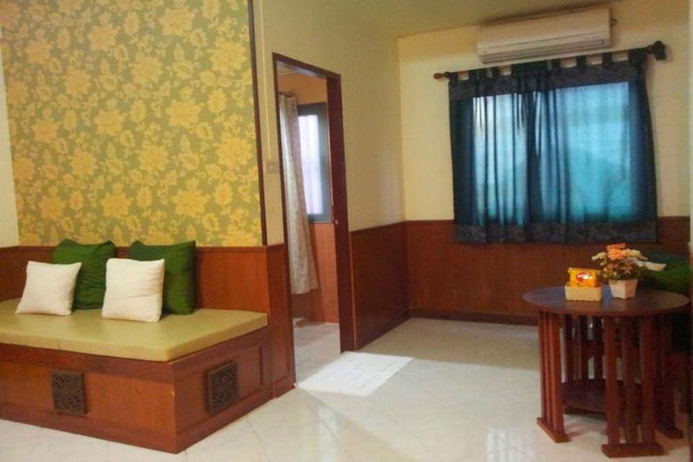 Thana Hotel